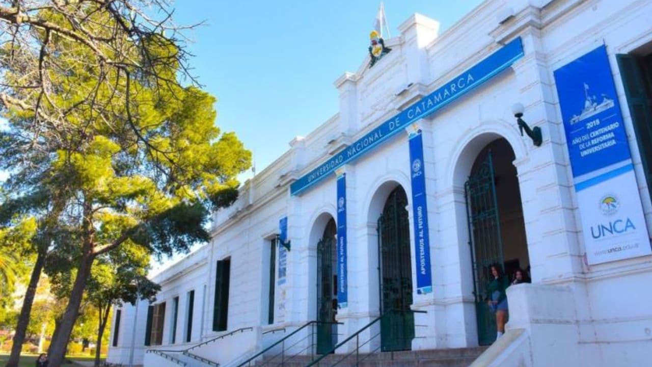 Vinculados a la UNCA