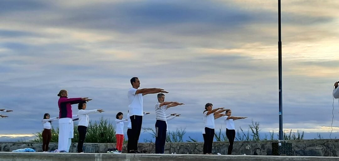 Participando en el Día Internacional del Yoga 2023